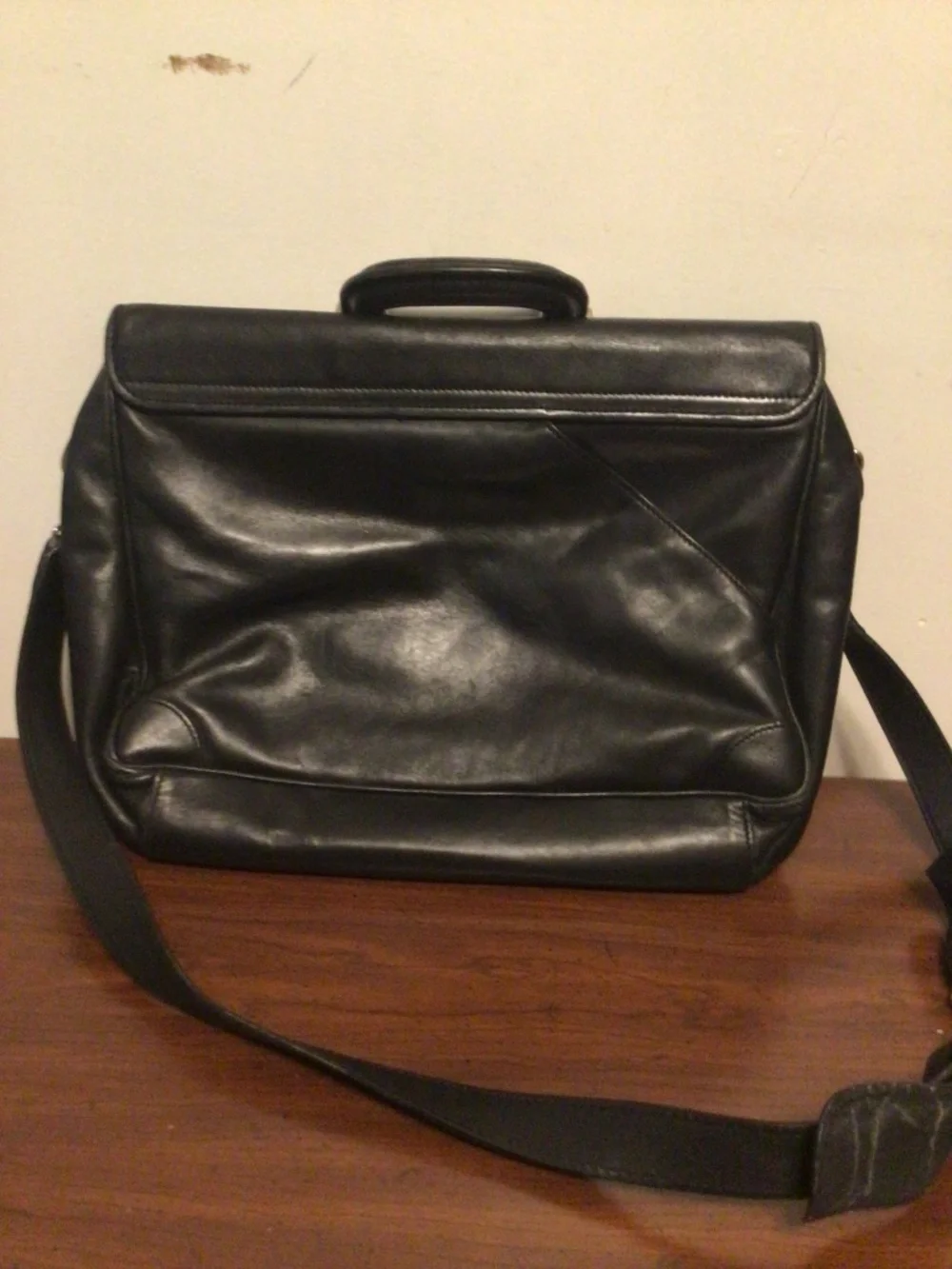 Cole Haan leather Men brief case office leather bag with slide lock large